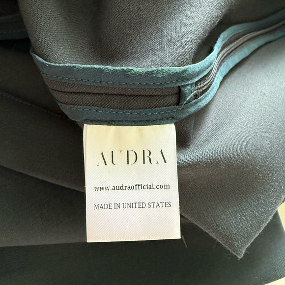 AUDRA Official Women's Navy Midi Pencil Skirt - Picture 7 of 7